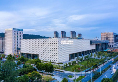光谷会展施工90%企业踩坑！武汉光谷科技会展中心展台施工合规要点